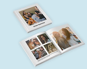 Quadratisches Fotobuch geöffnet und geschlossen